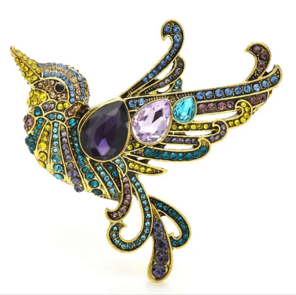 Stunning Crystal Hummingbird Brooch